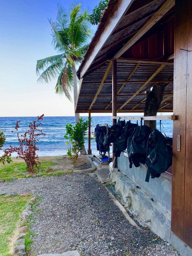 Pristine Paradise Dive Resort - Togean Islands, Una Una Pulau Unauna Extérieur photo