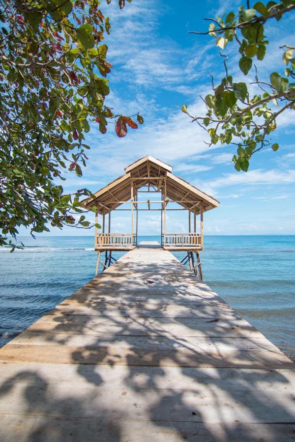 Pristine Paradise Dive Resort - Togean Islands, Una Una Pulau Unauna Extérieur photo