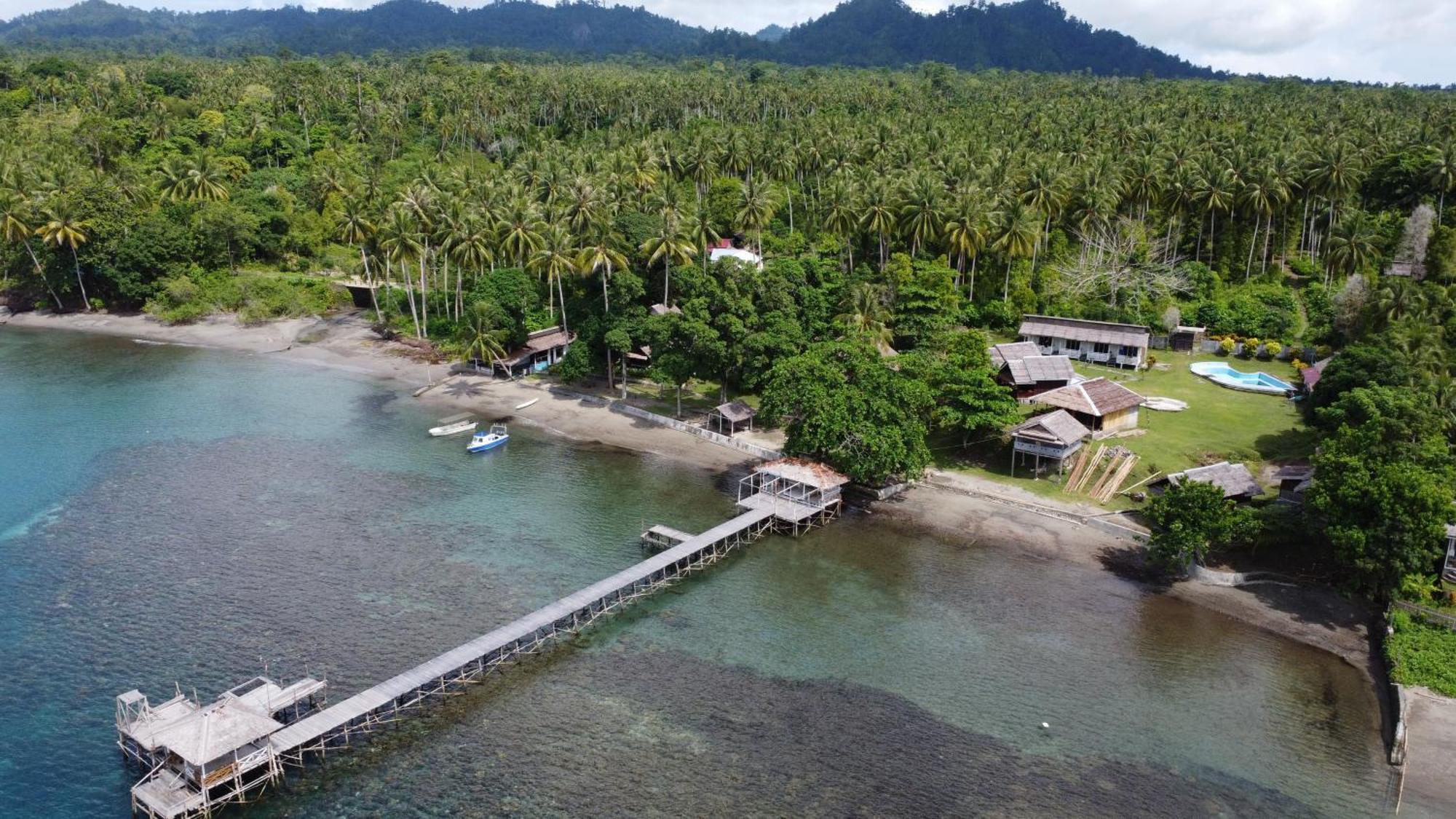 Pristine Paradise Dive Resort - Togean Islands, Una Una Pulau Unauna Extérieur photo
